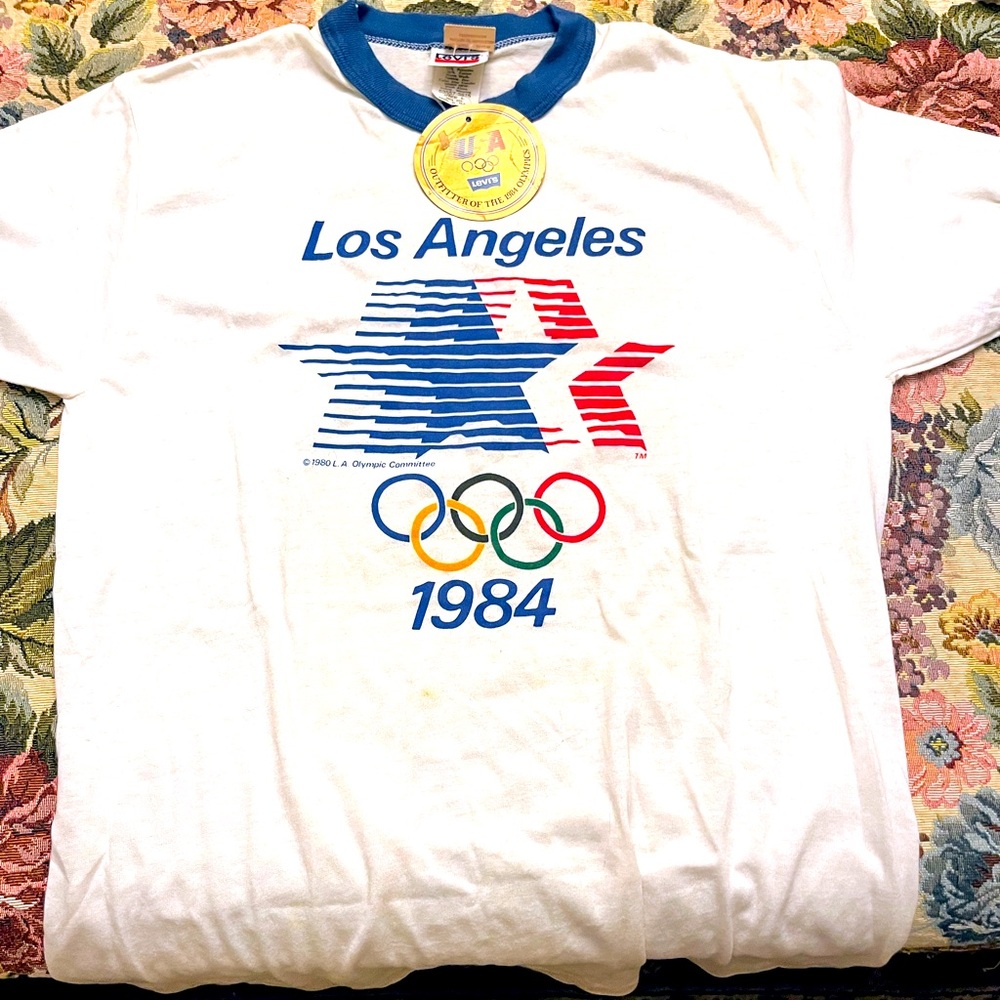 Vintage 1984 Levis Olympics Los Angeles T Shirt Youth L/Ladies S Made in USA nwt